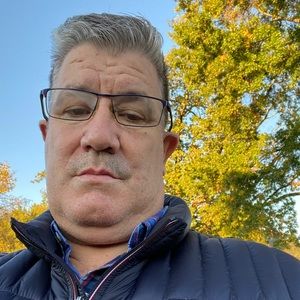 Meet your Posher, Luiz